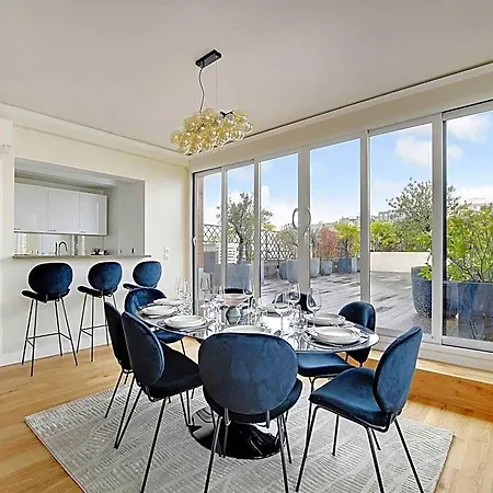 Szálloda Stunning - 3br6p - La Dacfense