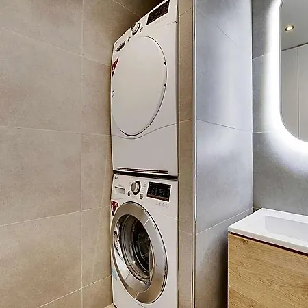 Stunning - 3br6p - La Dacfense 3*
